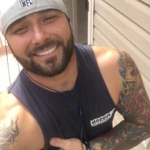 Meet your Posher, Corey